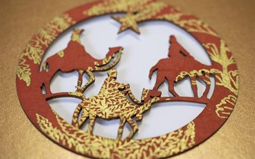 Weihnachtskarte mit integriertem Anhänger
