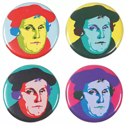 Button Luther