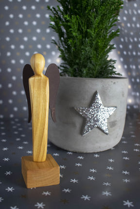 Preview: Himmelsbote - Engel Skulptur 13,5 cm