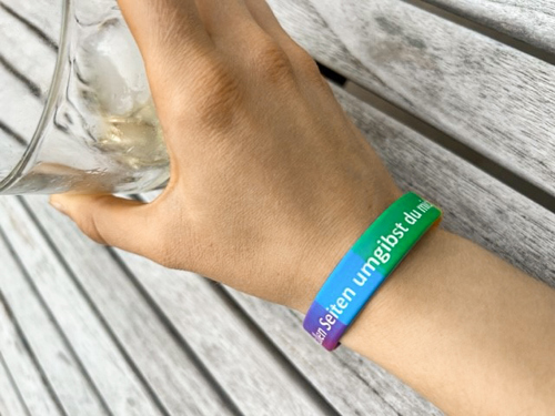 Preview: Silikonarmband Regenbogen Größe: M